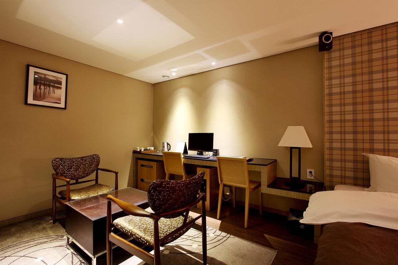 Uijeongbu Latree Hotel Eksteriør billede