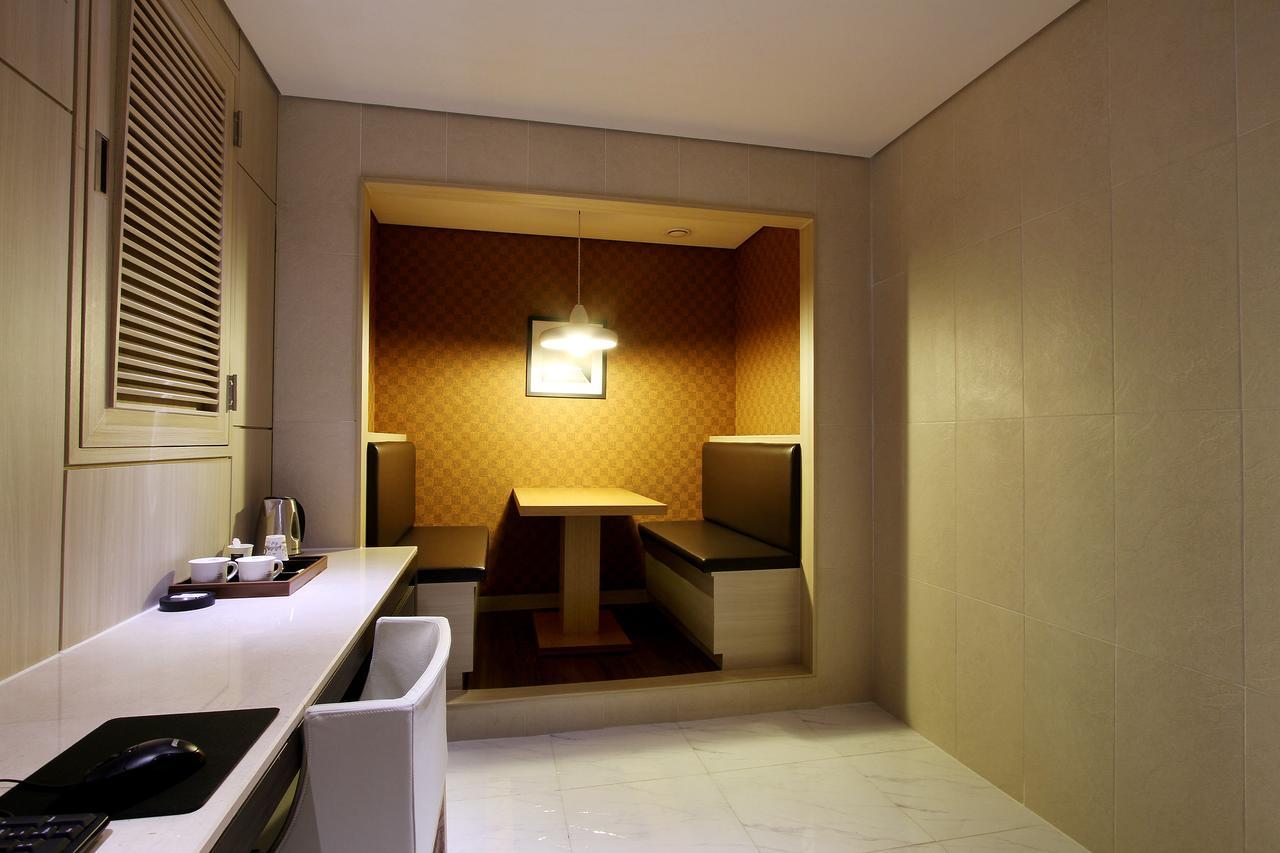Uijeongbu Latree Hotel Eksteriør billede