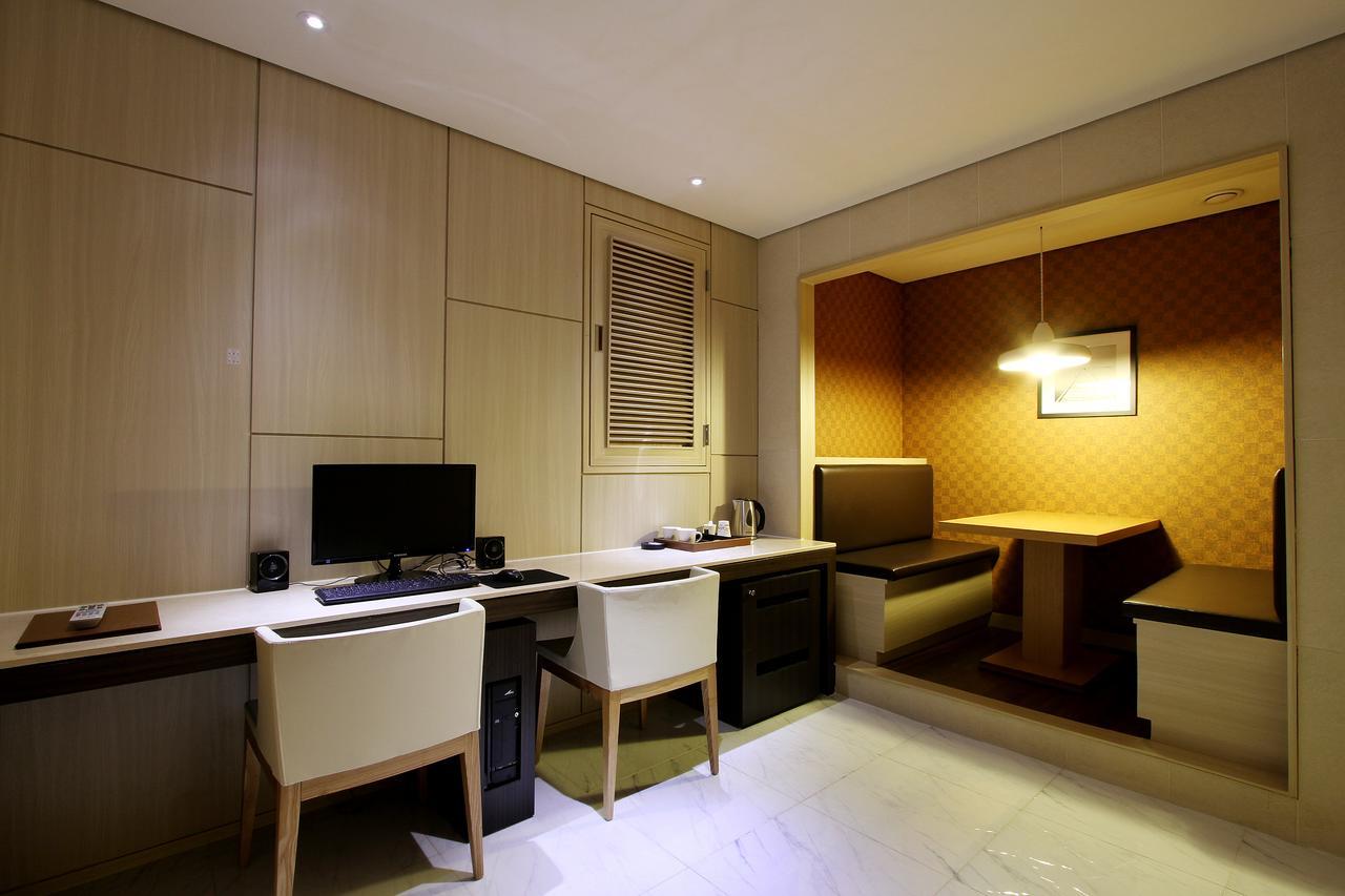 Uijeongbu Latree Hotel Eksteriør billede