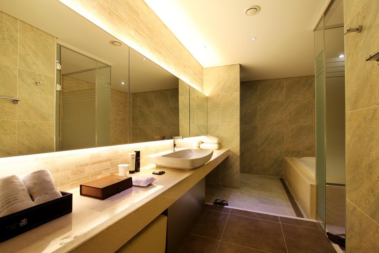 Uijeongbu Latree Hotel Eksteriør billede